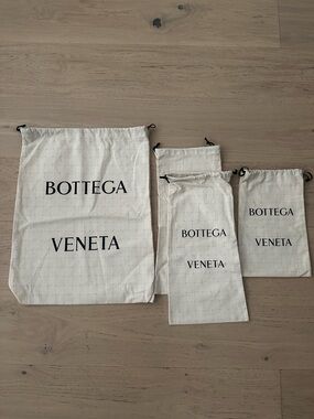 Bottega Veneta Cream and Black Drawstring Dust Bags - Set of 4